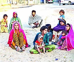 चिता सजाने की हो रही थी तैयारी तभी \
